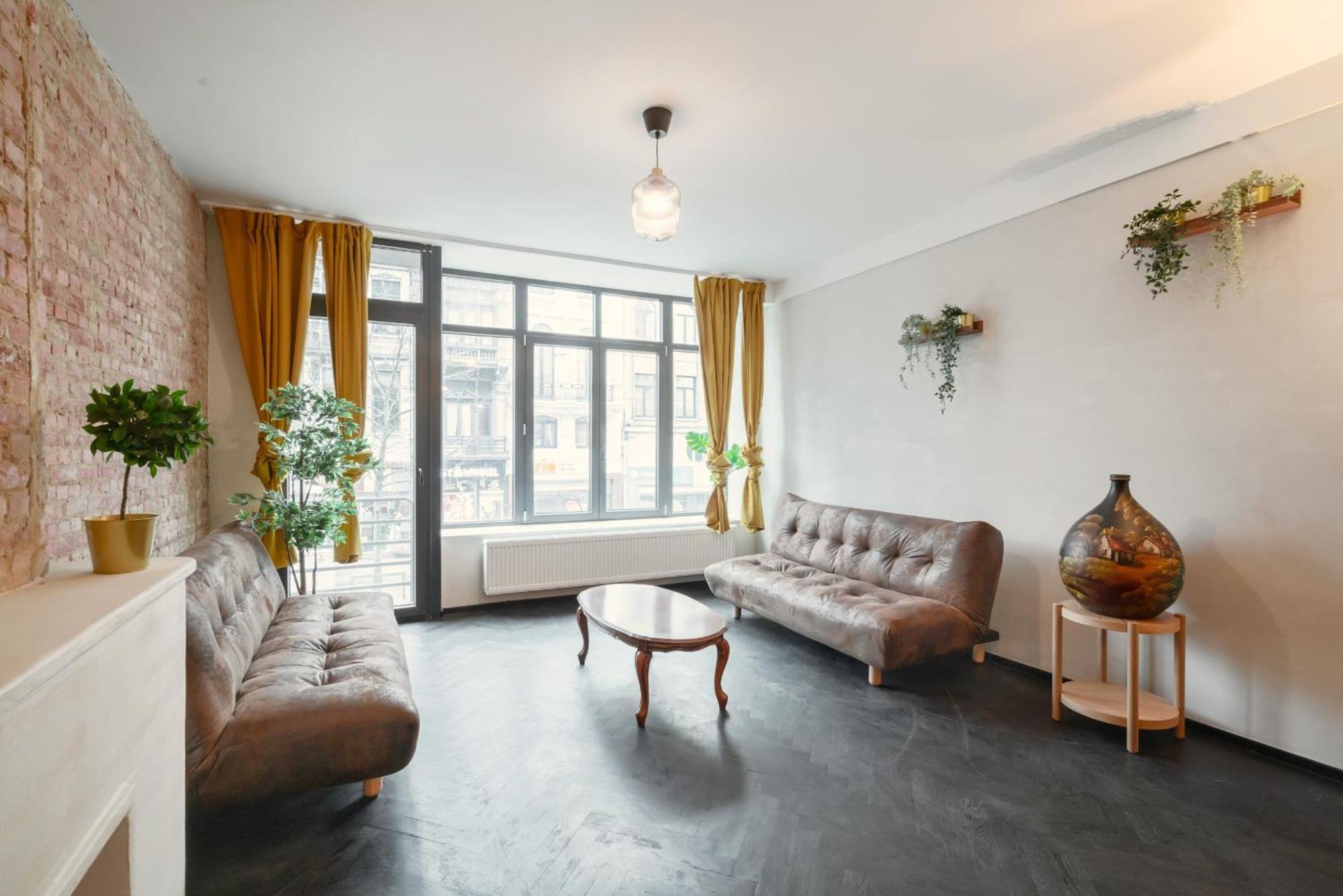 Charming And Spacious Apartments In The Heart Of Amberes Exterior foto