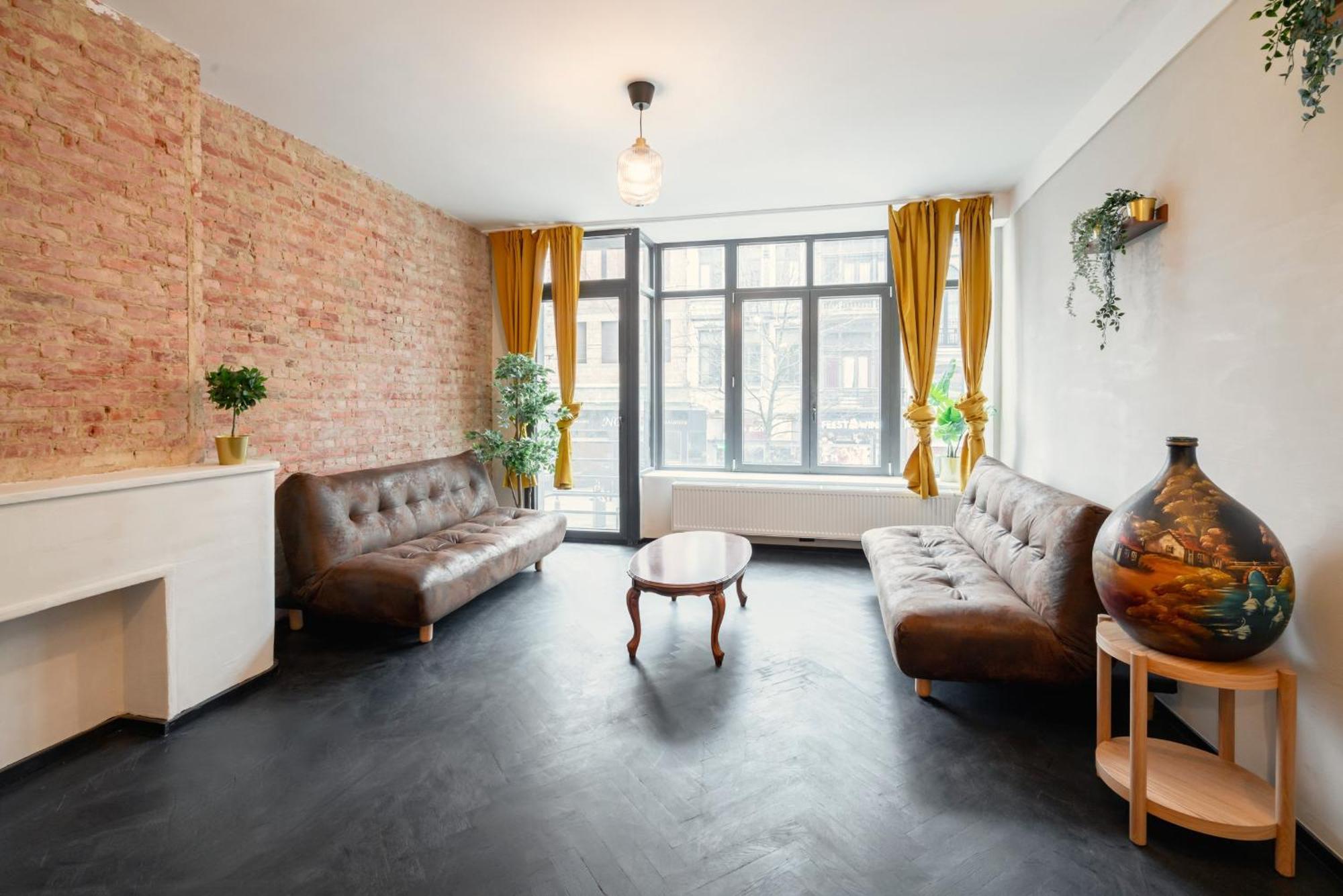 Charming And Spacious Apartments In The Heart Of Amberes Exterior foto