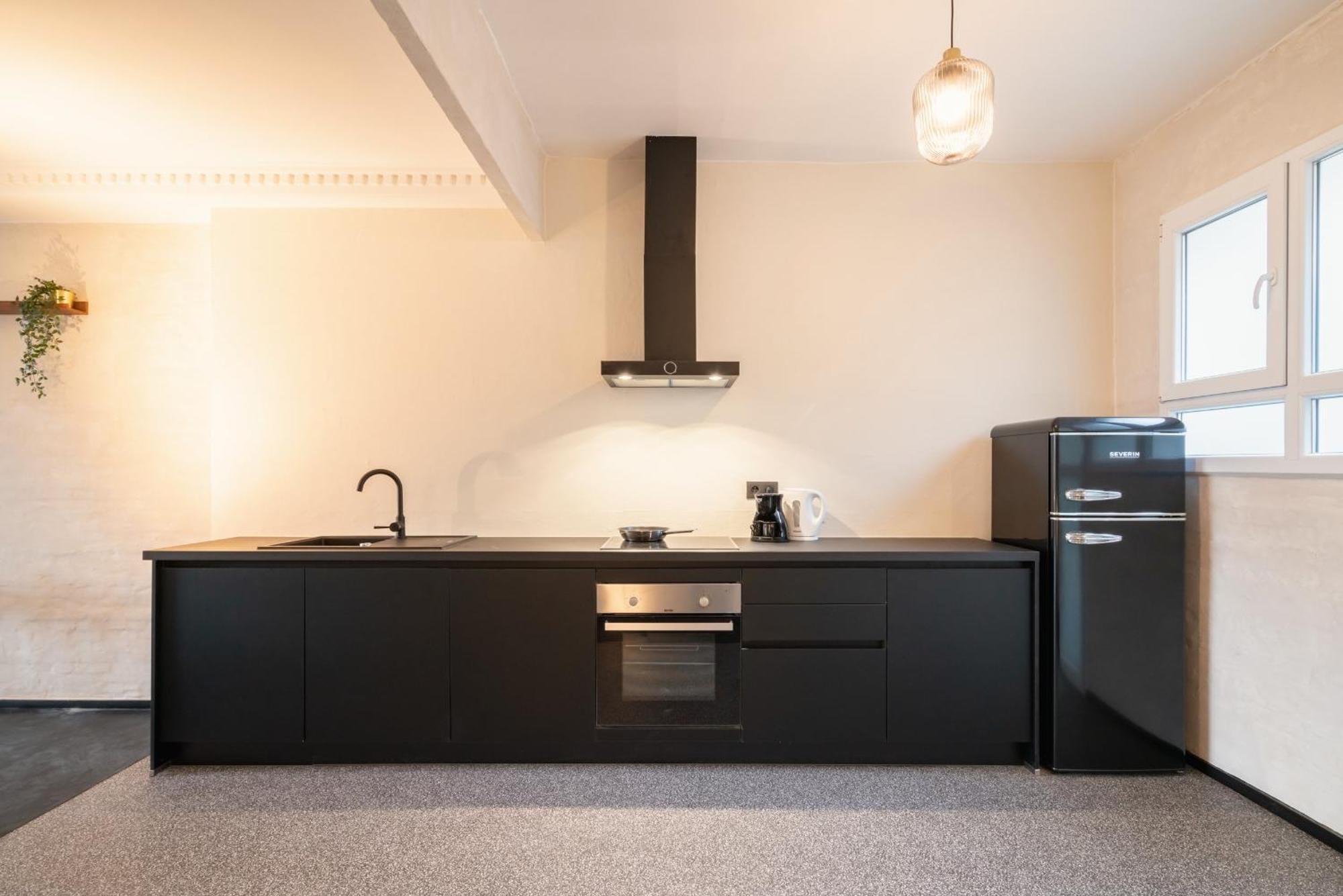 Charming And Spacious Apartments In The Heart Of Amberes Exterior foto